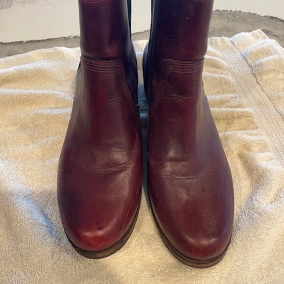 UGG Booties Size 8 - Picture 2 of 5